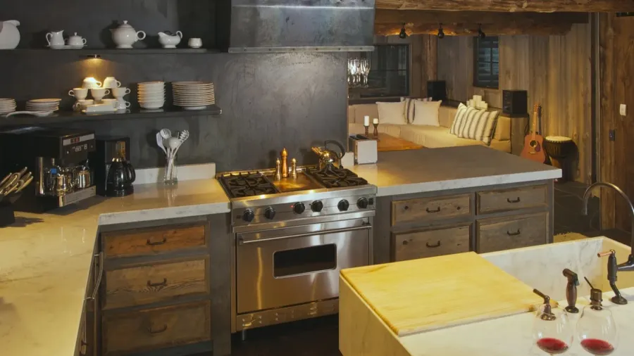 Luxurious Rustic Fully Equipped Log Cabin Kitchen