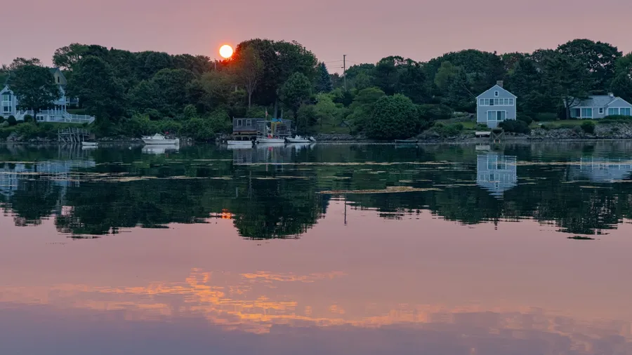 MAINE CAPE PORPOISE HARBOR AT SUNRISE