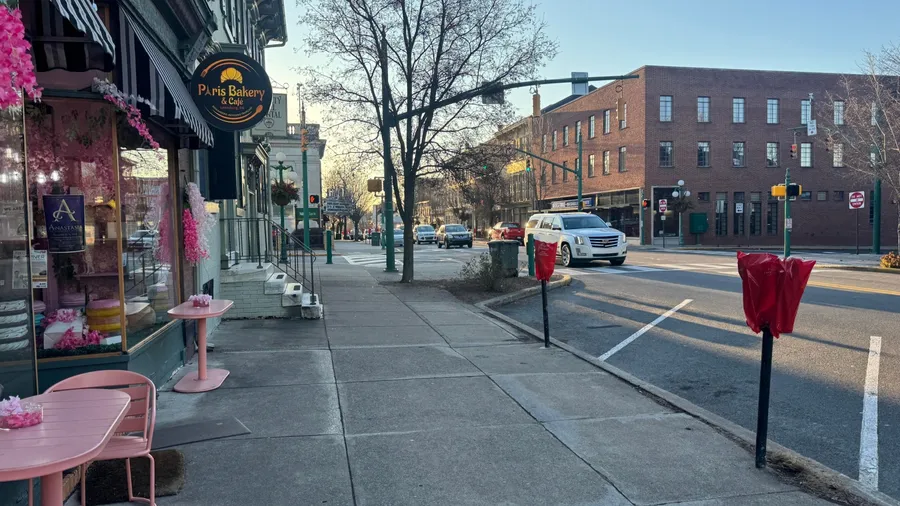 Lewisburg, Pennsylvania - December 21 2025: Market Street in Lewisburg, Pennsylvania, Lewisburg, Pennsylvania, December 21 2025