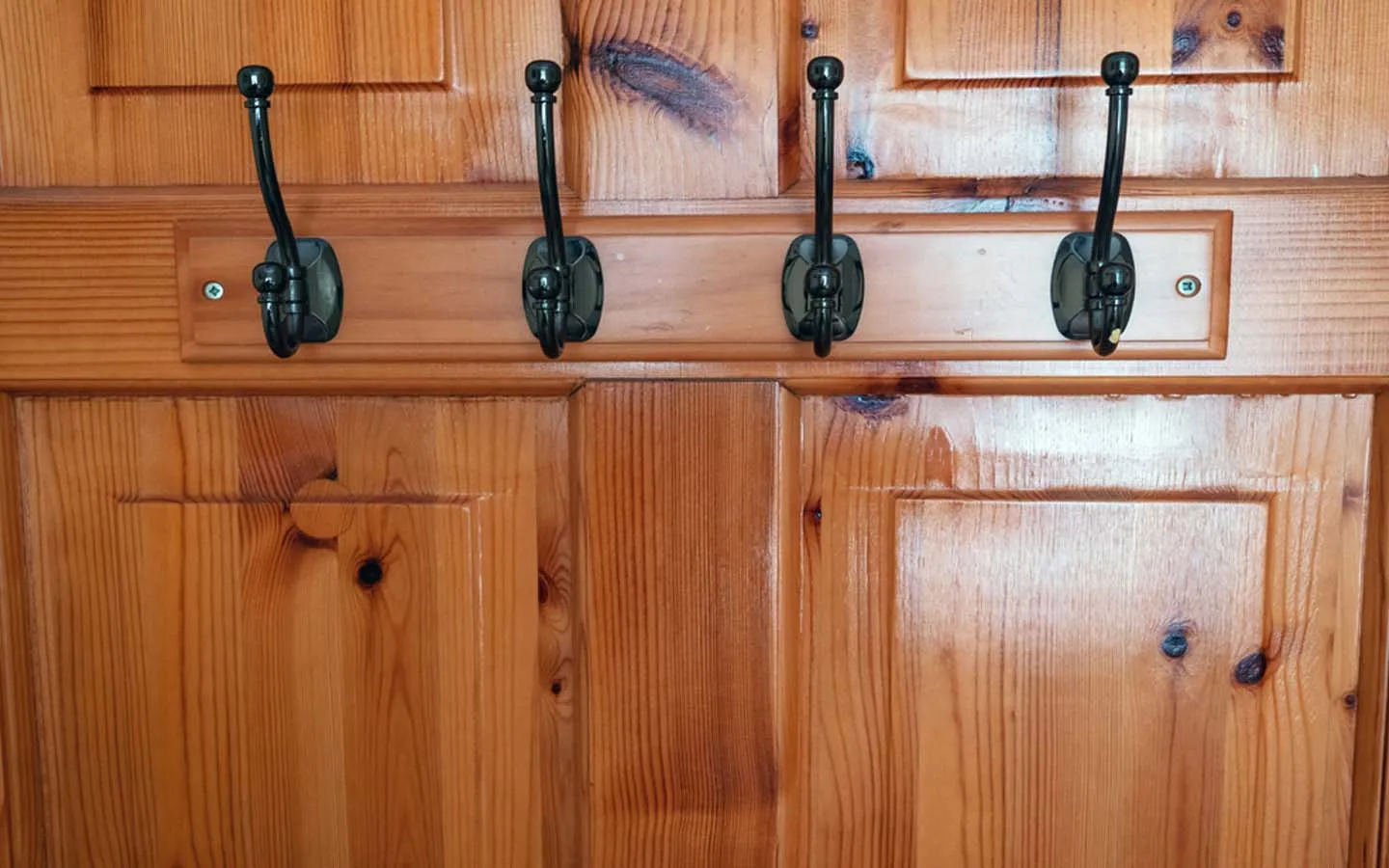 hangers 