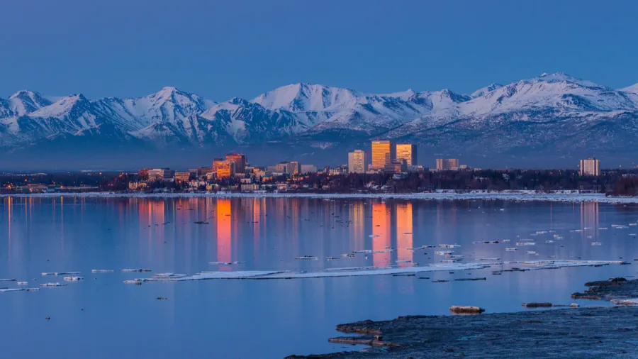 anchorage alaska skyline snowcapped chugach mountains
