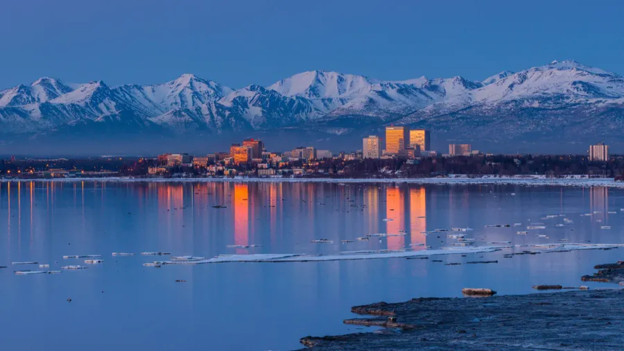 anchorage alaska skyline snowcapped chugach mountains