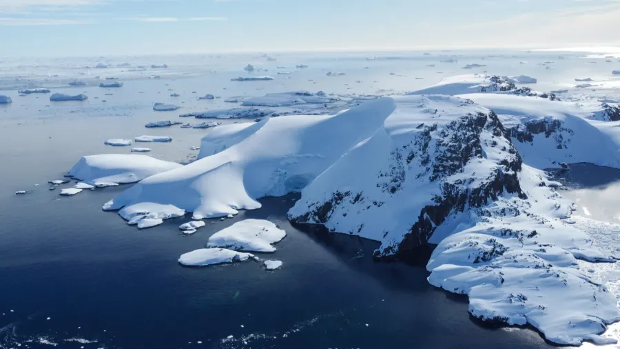 antarctica view seascape and landscape of antarctica glaciers and southern