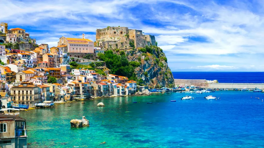 beautiful beaches and towns of calabria  scilla italy