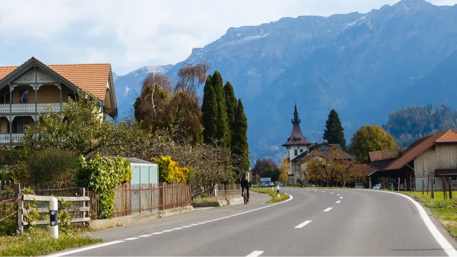 beautiful view of the mountain and the mountains in the