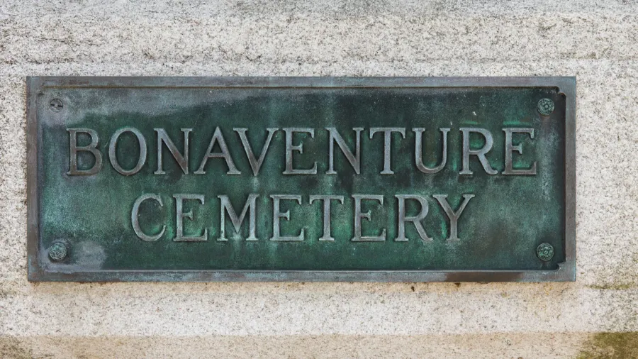 bonaventure cemetery sign