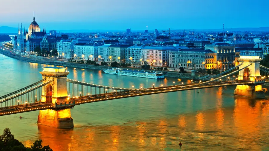 budapest skyline by night