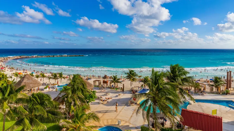 cancun hotel zone amazing caribbean beach the beautiful sea in