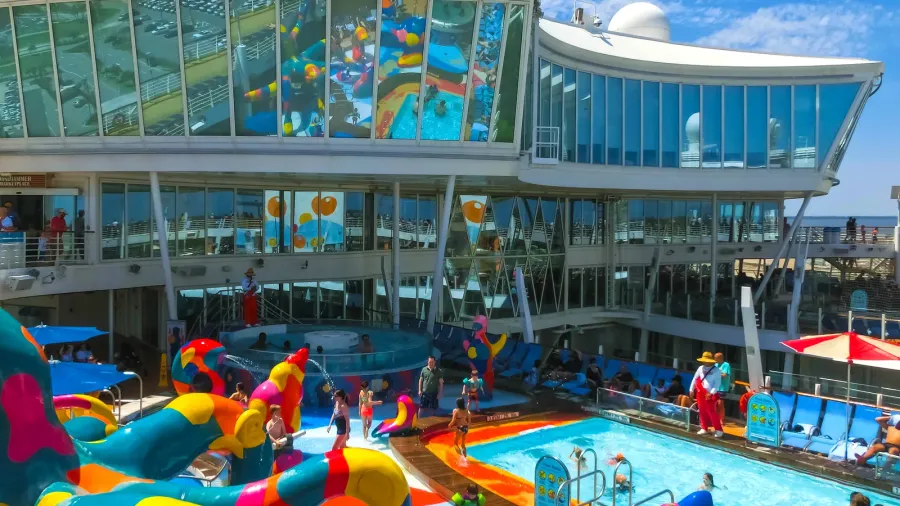 cape canaveral usa  april 29 2018 the upper deck