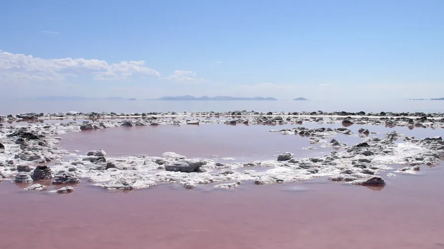 center of the spiral jetty robert smithsons masterpiece earthwork which