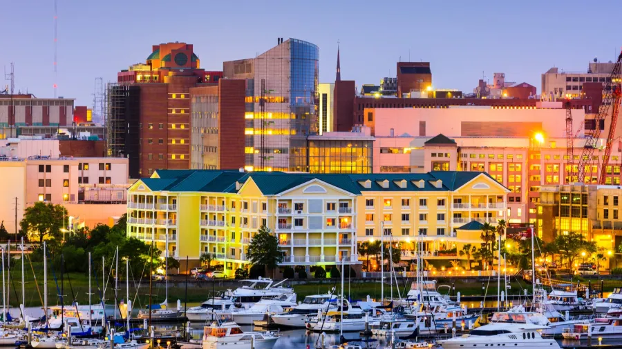 charleston south carolina cityscape