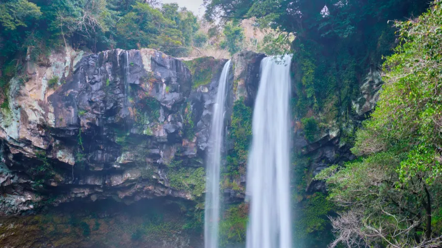 cheonjiyeon falls jeju island south korea