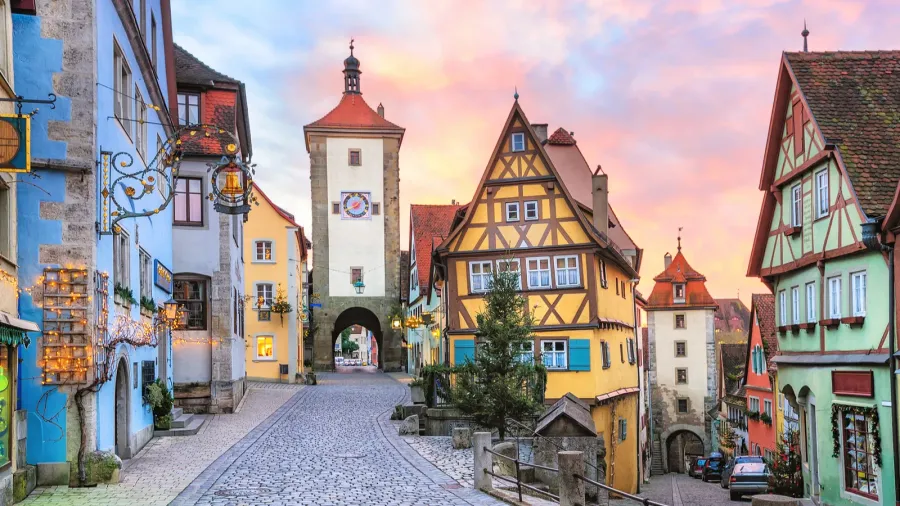 colorful halftimbered houses in rothenburg ob der tauber germany