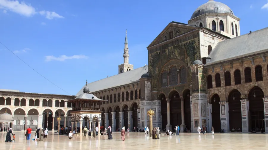 damascus umayyad mosque is one of the oldest mosques in