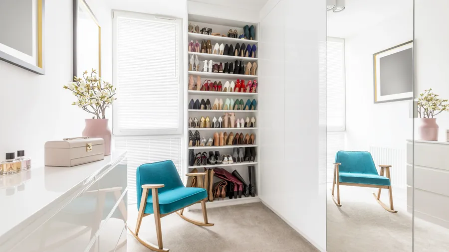 Dreamy wardrobe with shoe closet