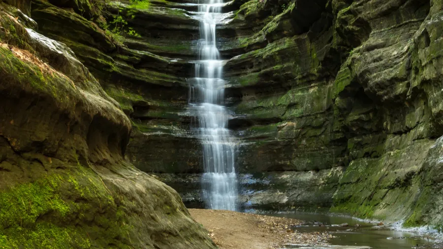 early spring in french canyon starved rock state park illinois