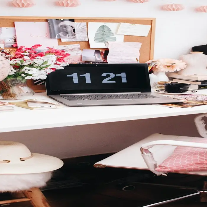 Bedroom Storage Tips (Maximize Space Stylishly)