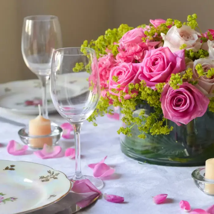 Spring Tablescape Magic with Just One Vase