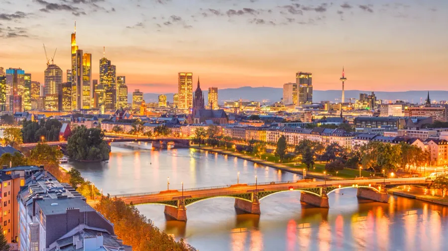 frankfurt germany skyline