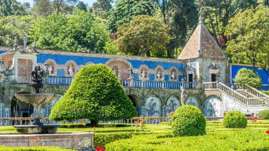 garden and azulejo decoration in palace of marquesses of fronteira