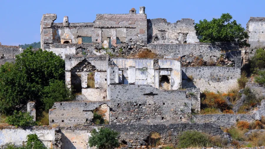 ghost town of kayakoy turkey