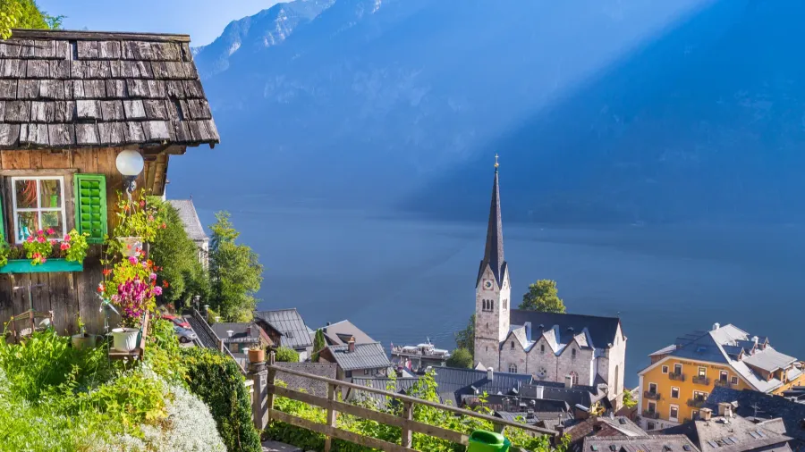 hallstatt lakeside town in summer salzkammergut austria