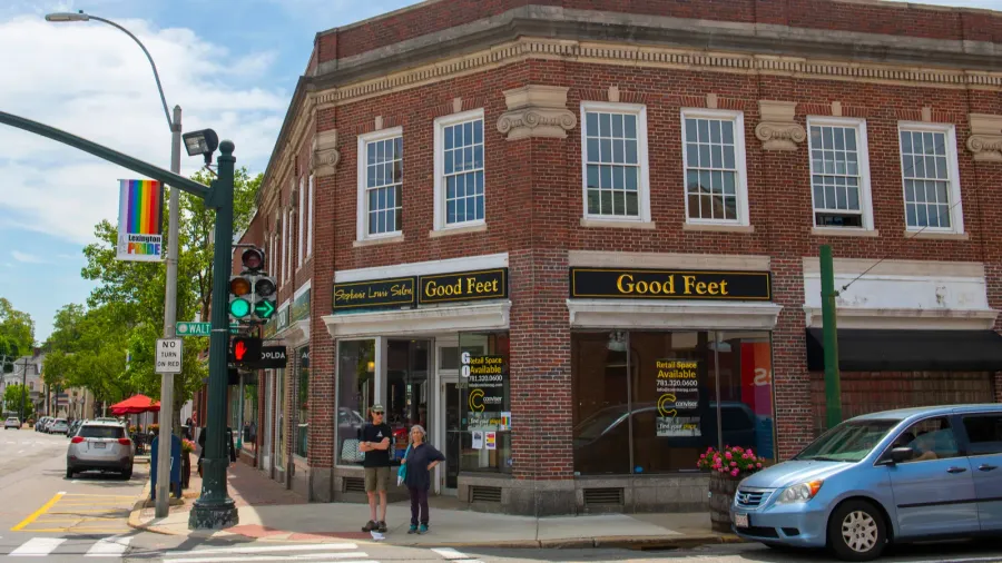 historic commercial building at 1740 massachusetts avenue at waltham street