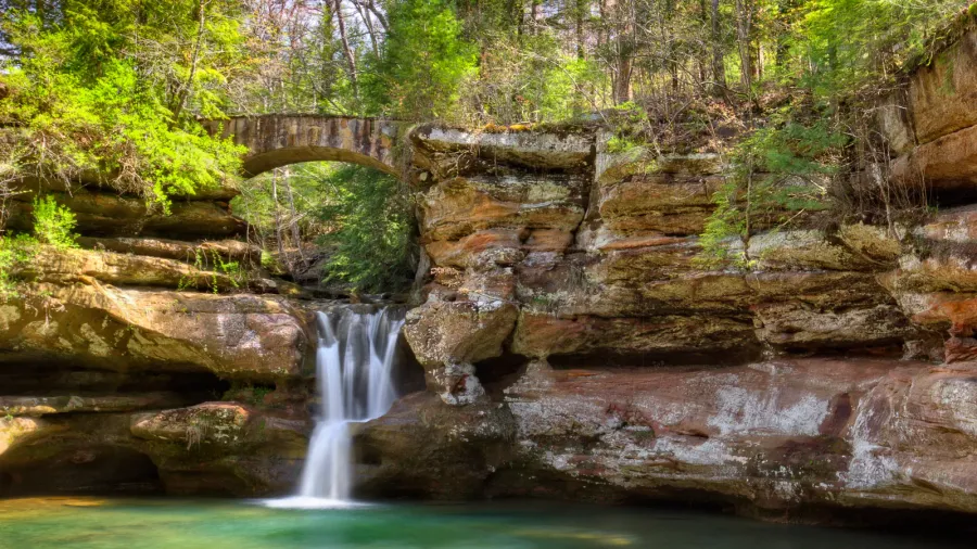 hocking hills waterfall