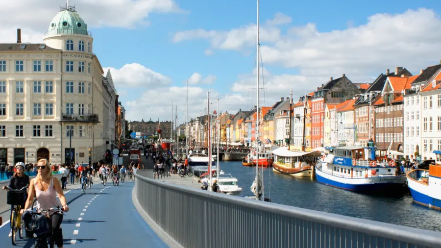 inderhavnsbroen bridge in copenhagen  denmark