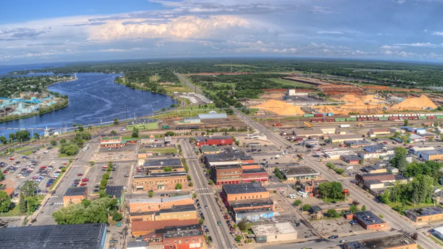 international falls is a town on the international border with