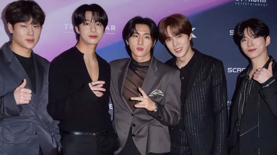 joohoney hyungwon im minhyuk and kihyun of monsta x arrive