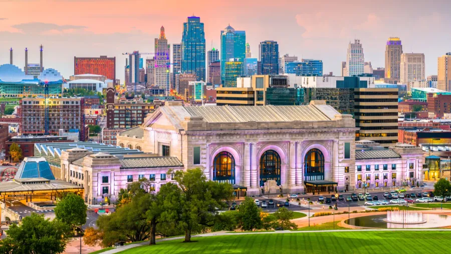 kansas city missouri usa downtown skyline with union station at