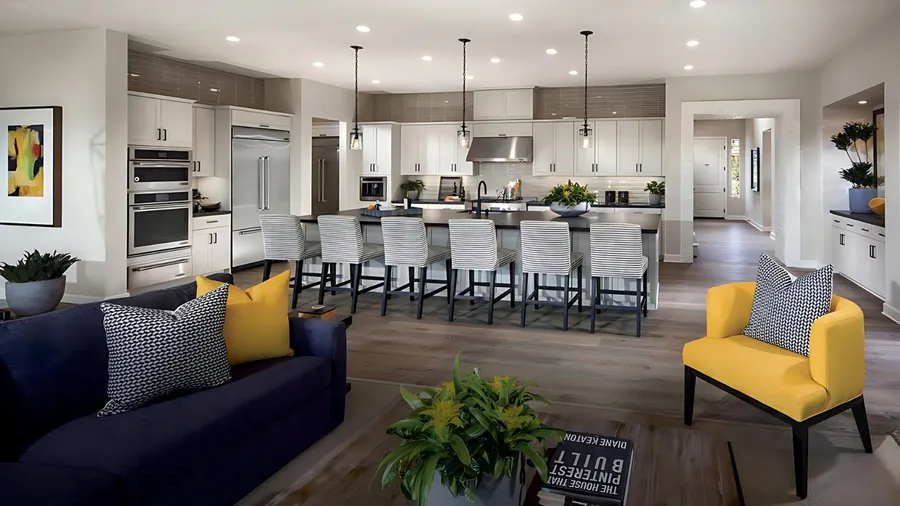 Integrating kitchen space with dining area