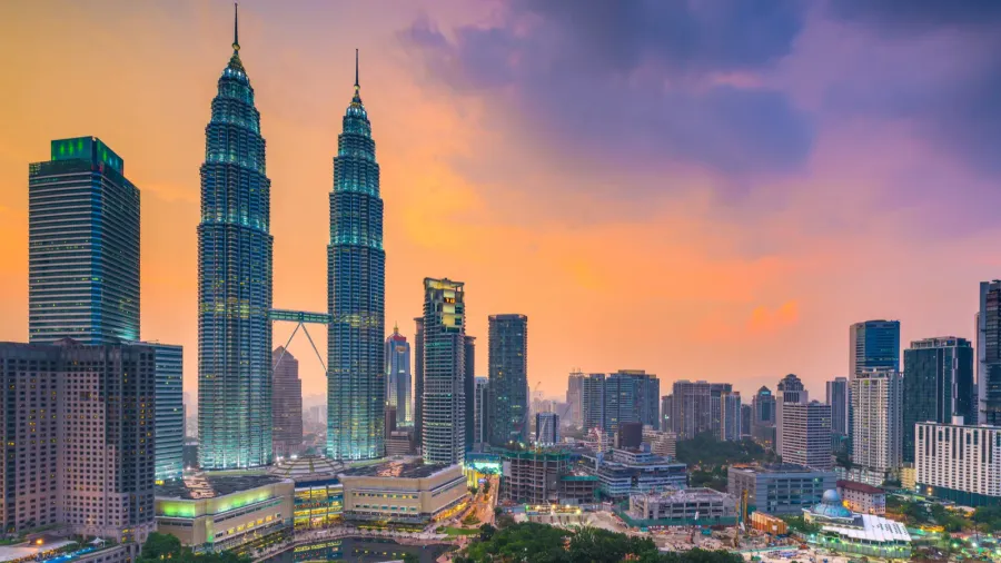 kuala lumpur skyline