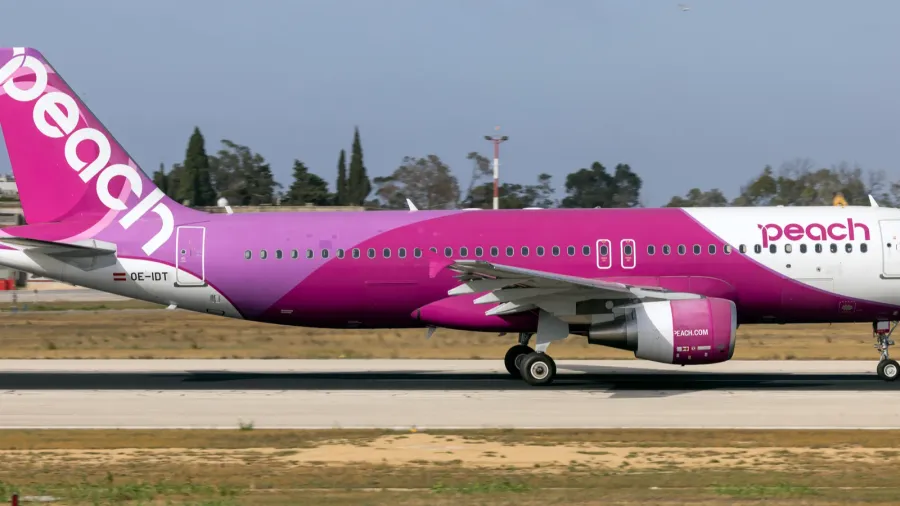 luqa malta  june 1 2024 airbus a320232 reg oeidt