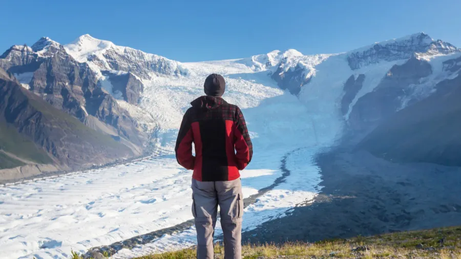 man in wrangellst elias