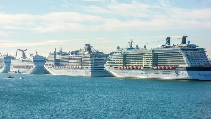 miami port  miami port one of the biggeest passanger