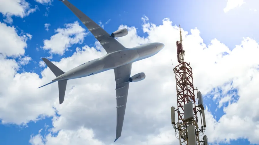 mobile phone cell tower with 5g on the c band