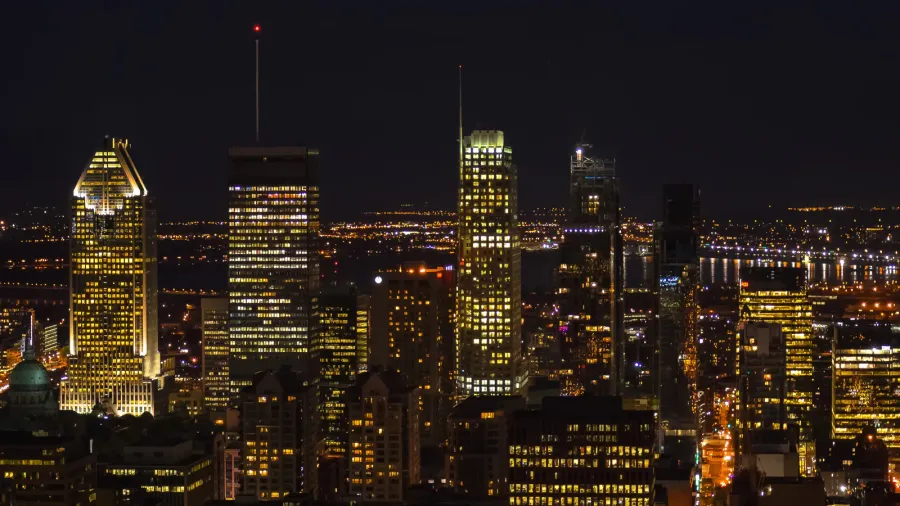 montreal skyline in quebec canada