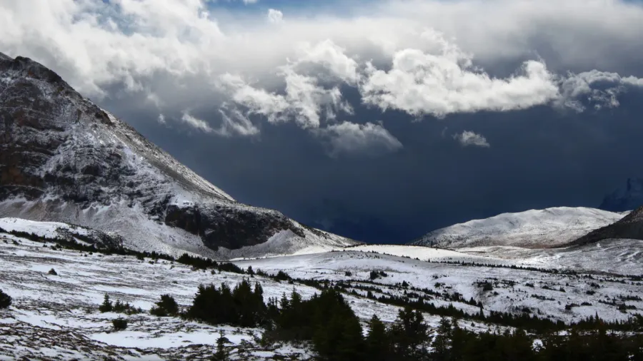 mount edith cavell storms  canada