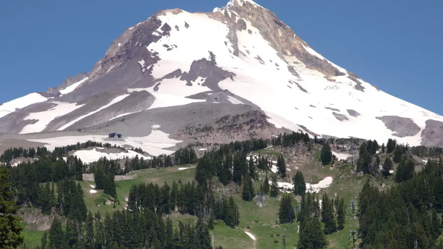 mount hood pacific northwest highest peak