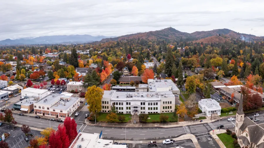 november 5 2022 grants pass oregon usa court house and
