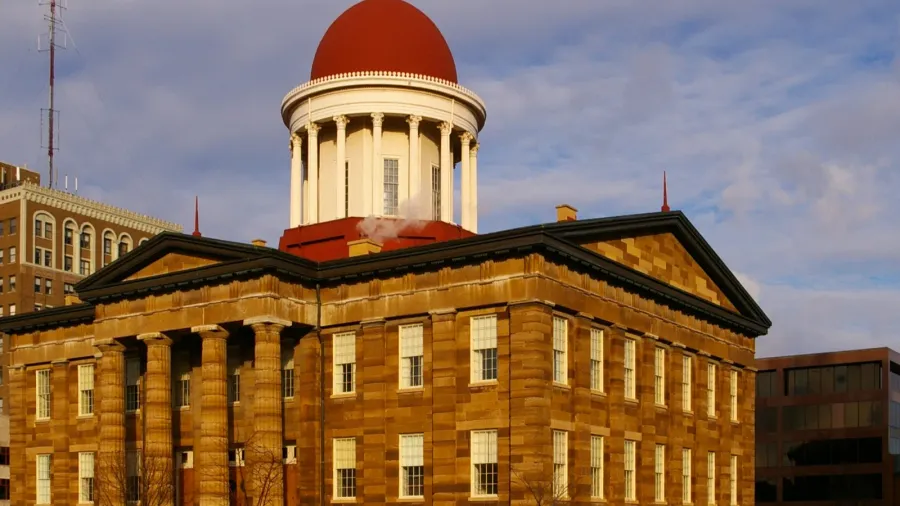 old capitol of illinois