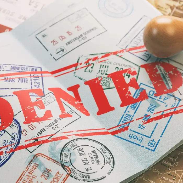 Student visa arrivals in the US fall to a four year low
