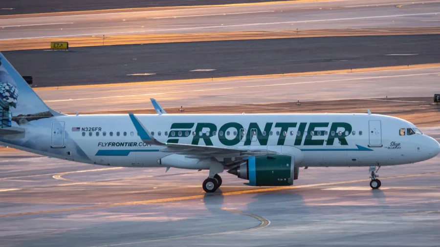 phoenix united states  23112019 tail of airbus a320 in