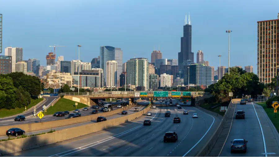 pnorama of chicago during sunset