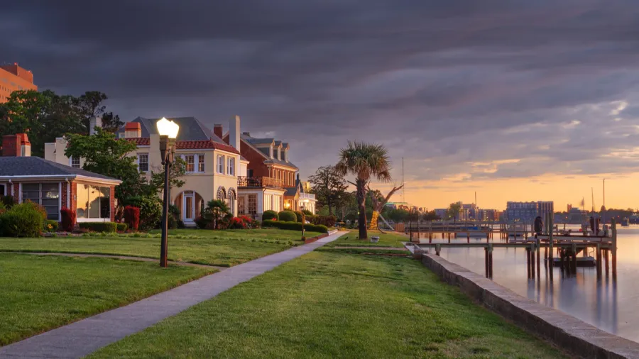 portsmouth virginia usa at dawn on the elizabeth river
