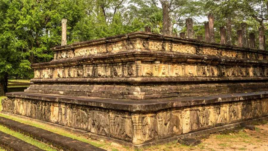 ruins of the palace of king nishshanka malla nissanka malla