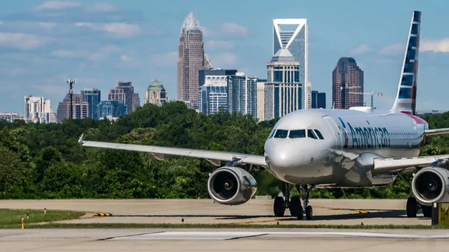 scenes from charlotte north carolina airport