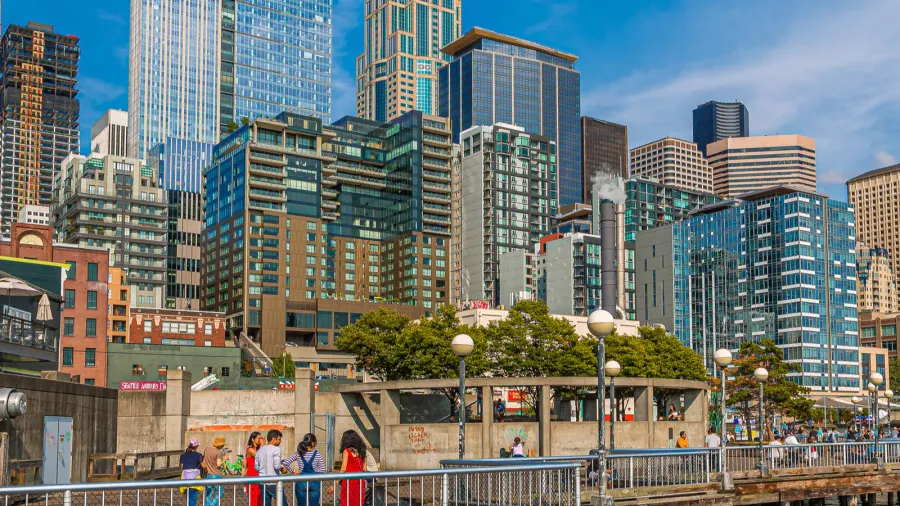 seattle skyline from waterfront